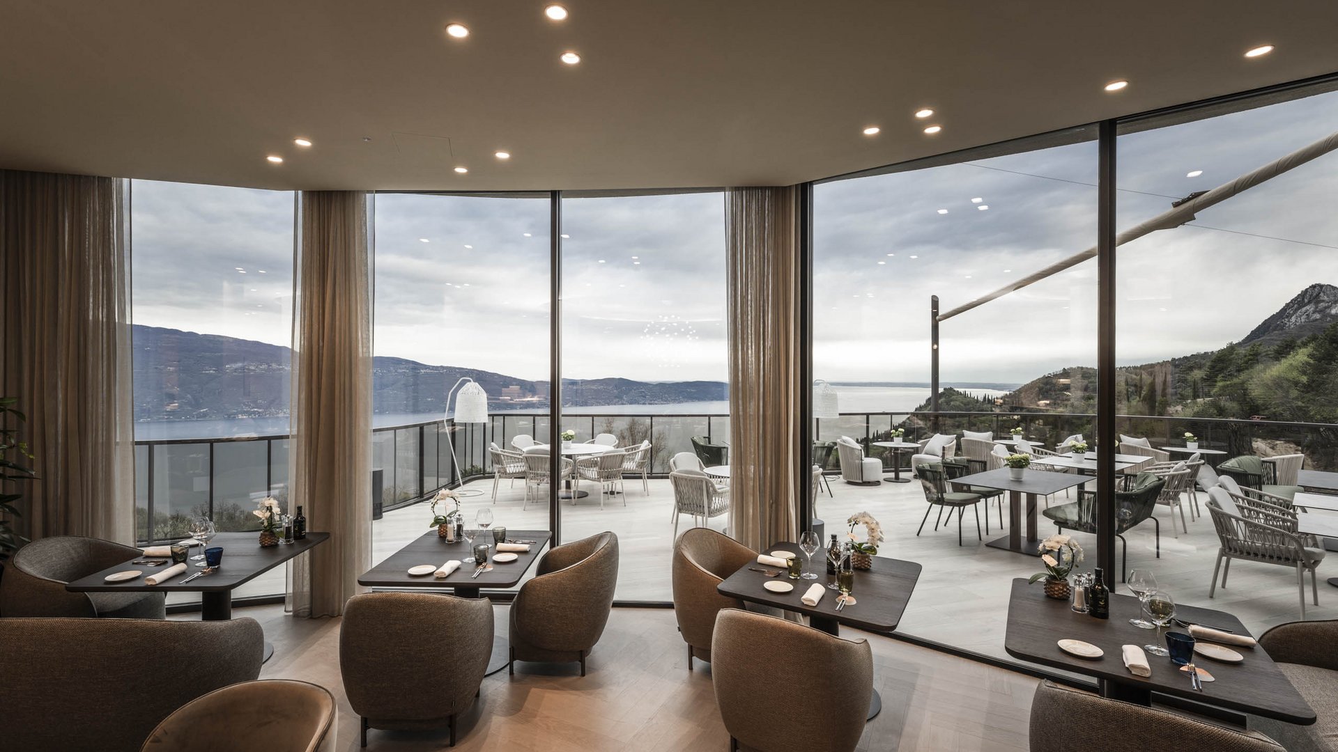 Hotel con ristorante gourmet sul Lago di Garda