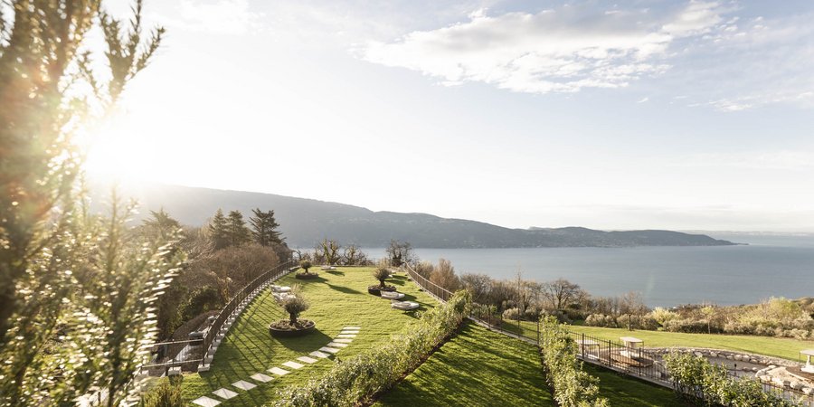 Your 5-star hotel in Gargnano at Lake Garda