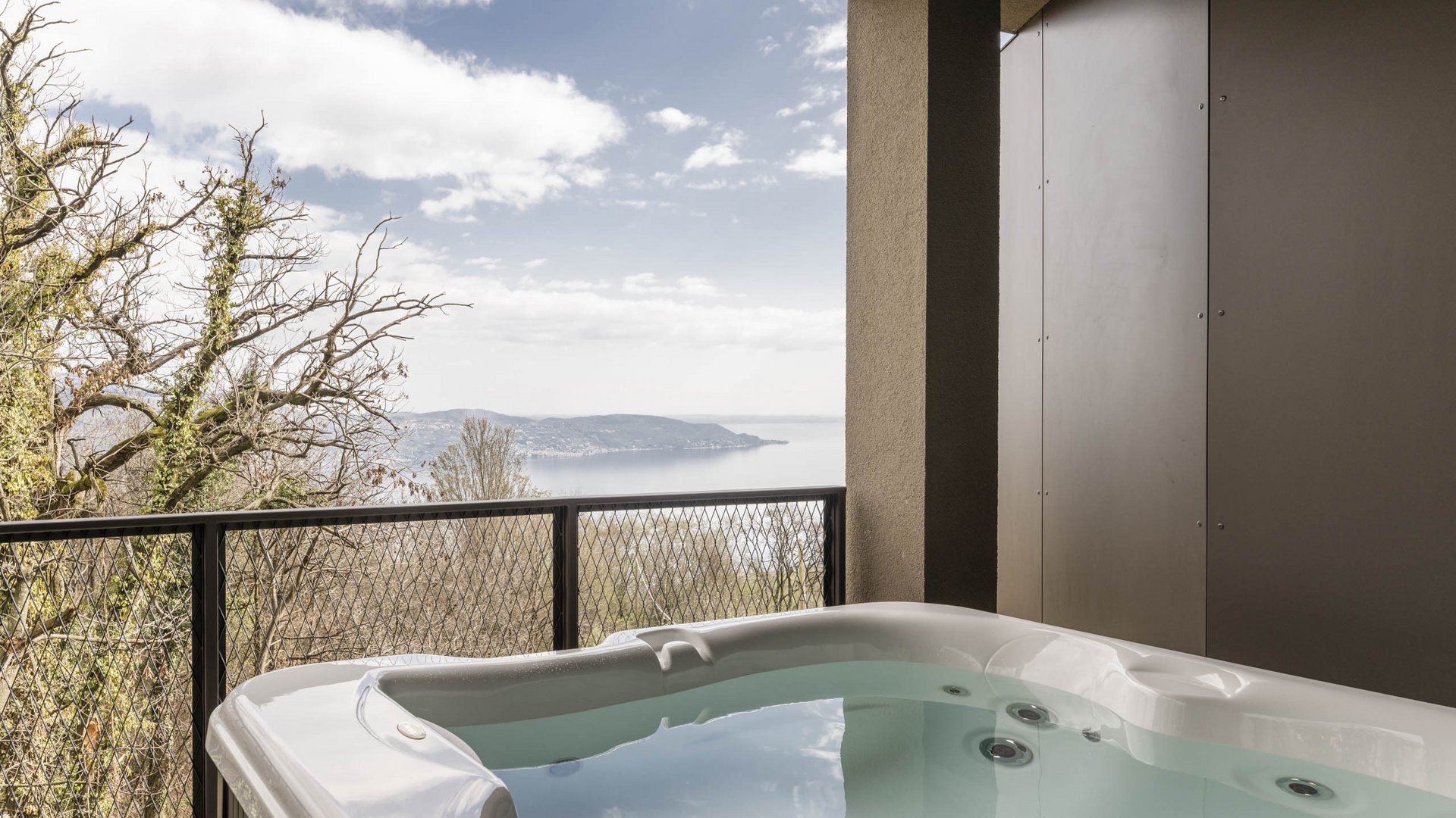 Holidays at Lake Garda in a hotel
